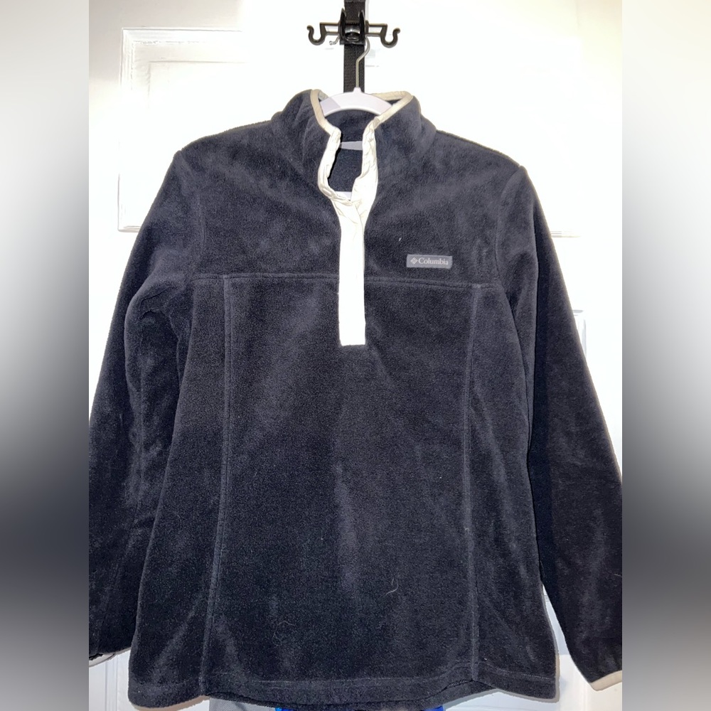 Dark Grey Columbia fleece size small